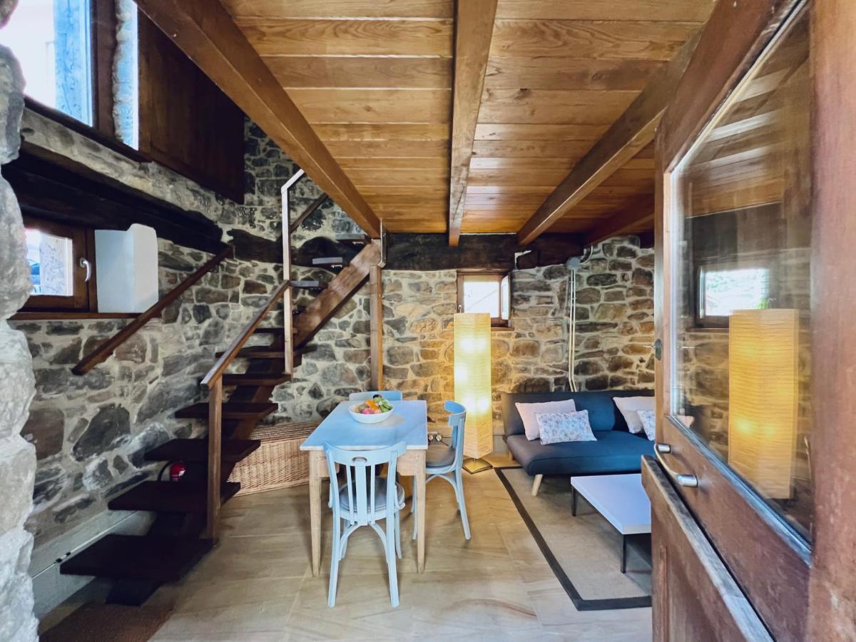 Apartamentos Rurales El Lleron Caso Esterno foto