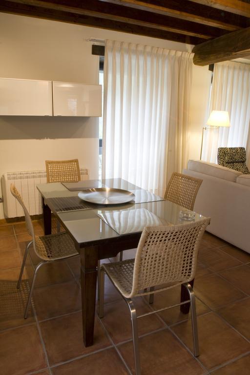 Apartamentos Rurales El Lleron Caso Esterno foto