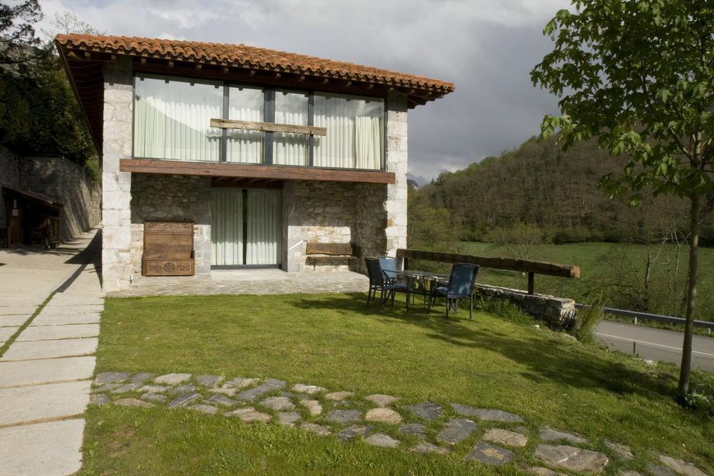 Apartamentos Rurales El Lleron Caso Esterno foto